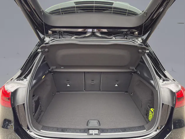 MERCEDES-BENZ GLA 200 Progressive
