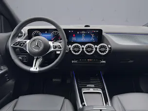 MERCEDES-BENZ GLA 200 Progressive