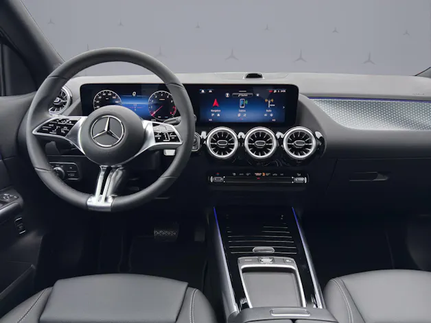 MERCEDES-BENZ GLA 200 Progressive