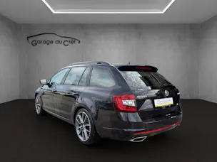 SKODA Octavia Combi 2.0 TSI RS DSG