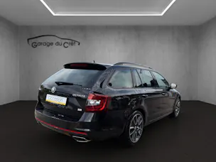 SKODA Octavia Combi 2.0 TSI RS DSG