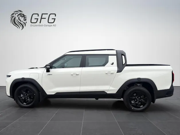 KGM Musso EV Blackline