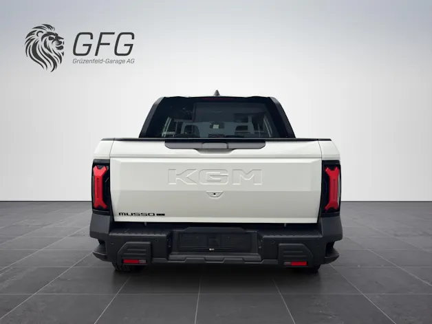 KGM Musso EV Blackline