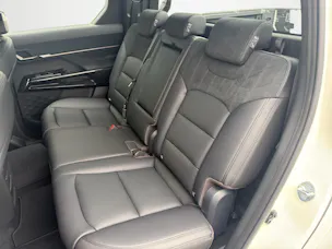 KGM Musso EV Blackline