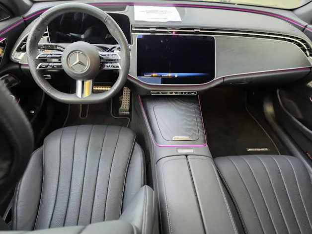 MERCEDES-BENZ E 200 4Matic AMG Line