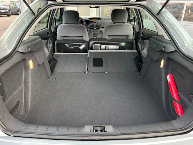 CITROEN C5 2.0i 16V Exclusive