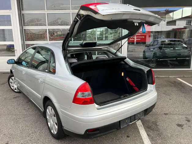 CITROEN C5 2.0i 16V Exclusive