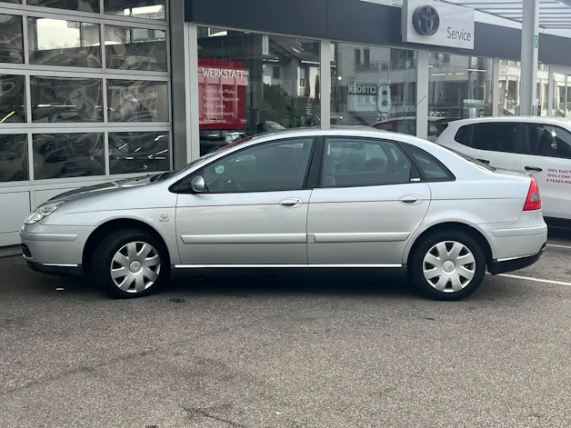 CITROEN C5 2.0i 16V Exclusive