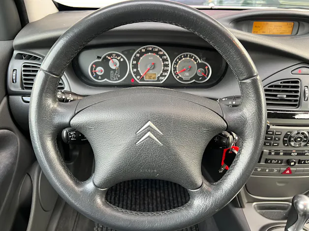 CITROEN C5 2.0i 16V Exclusive