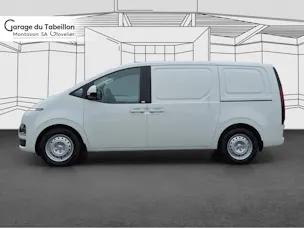 HYUNDAI Staria 84 kWh EV Cargo Amplia 450 kms autonomie