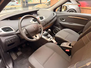 RENAULT Grand Scénic 1.4 TCe 130 Dynamique 5P