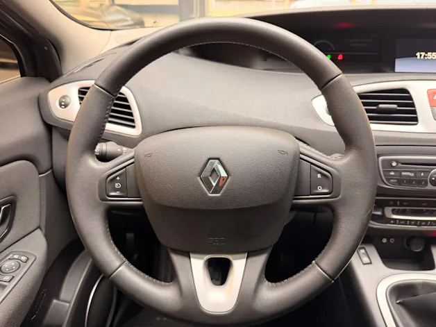 RENAULT Grand Scénic 1.4 TCe 130 Dynamique 5P