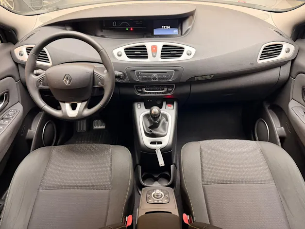 RENAULT Grand Scénic 1.4 TCe 130 Dynamique 5P