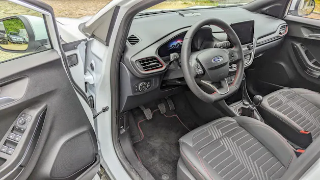 FORD Puma 1.0 EcoB Hybrid 155 ST-Line X
