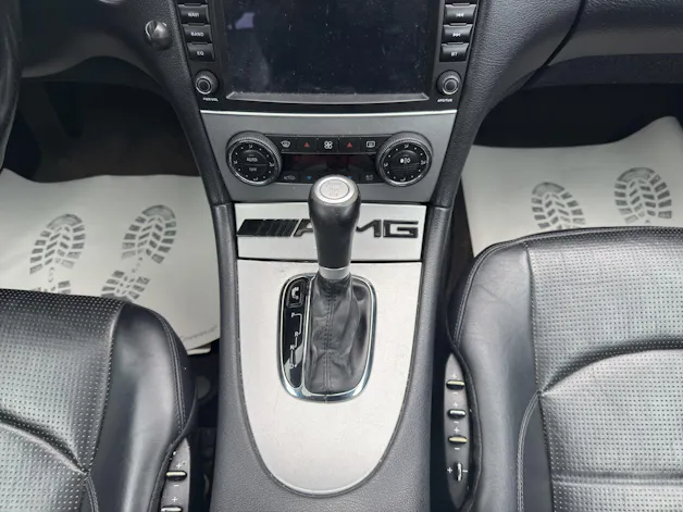 MERCEDES-BENZ CLK 63 AMG Avantgarde 7G-Tronic