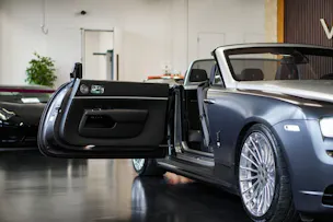Rolls Royce ROLLS-ROYCE Dawn 6.6 V12 Black Badge