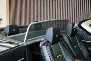 Rolls Royce ROLLS-ROYCE Dawn 6.6 V12 Black Badge