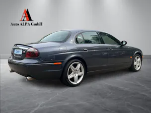 Jaguar JAGUAR S-Type R 4.2 V8 SUPERCHARGED – BRITISCHE ELEGANZ MIT V8-KRAFT | R-AUSFÜHRUNG |