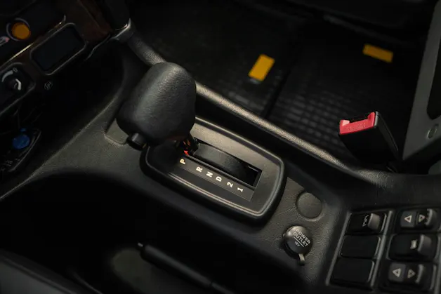 LTI Vehicles Taxi (TX4)