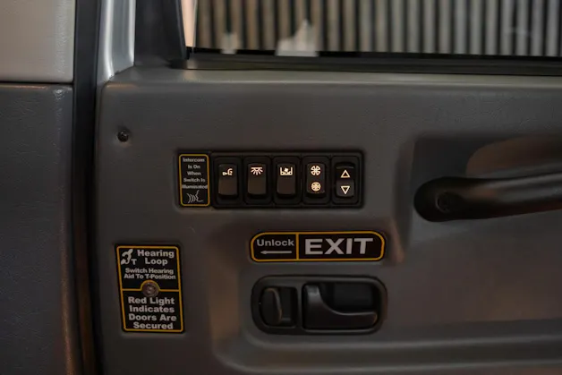 LTI Vehicles Taxi (TX4)
