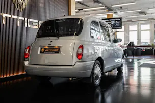 LTI Vehicles Taxi (TX4)