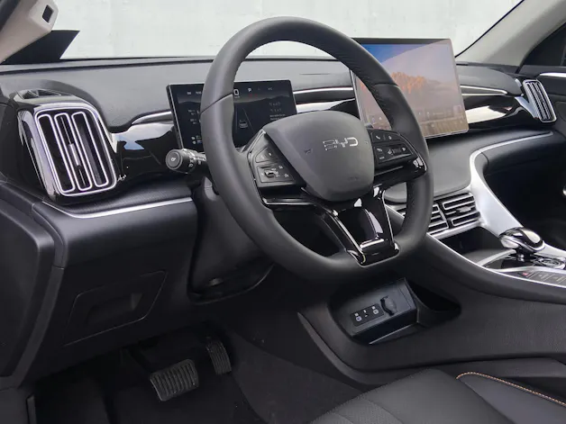 BYD Sealion 5 DM-i Design