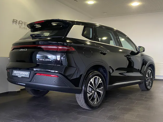BYD Sealion 5 DM-i Design