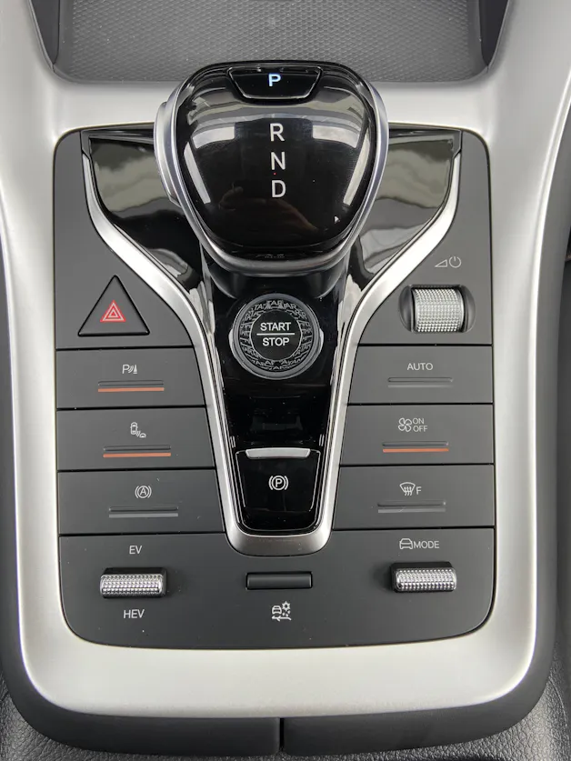 BYD Sealion 5 DM-i Design