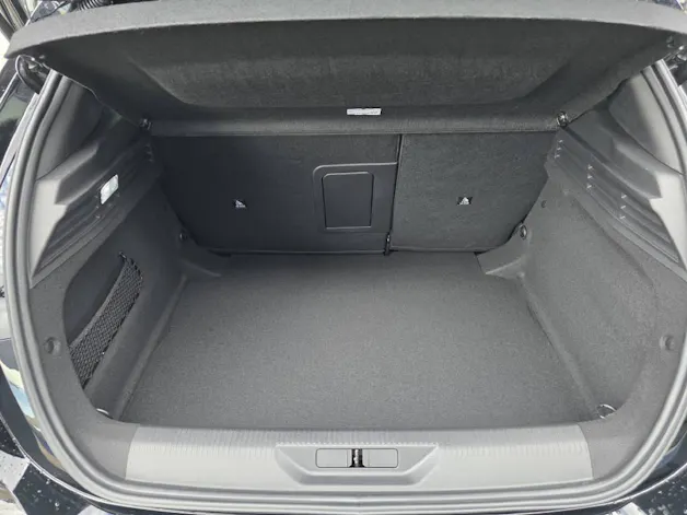 PEUGEOT 308 1.2 Hybrid GT