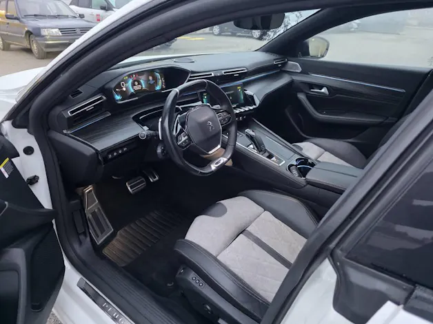 PEUGEOT 508 SW 1.6 Plug-in Hybrid GT P