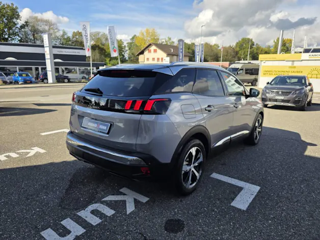PEUGEOT 3008 1.6 THP Allure