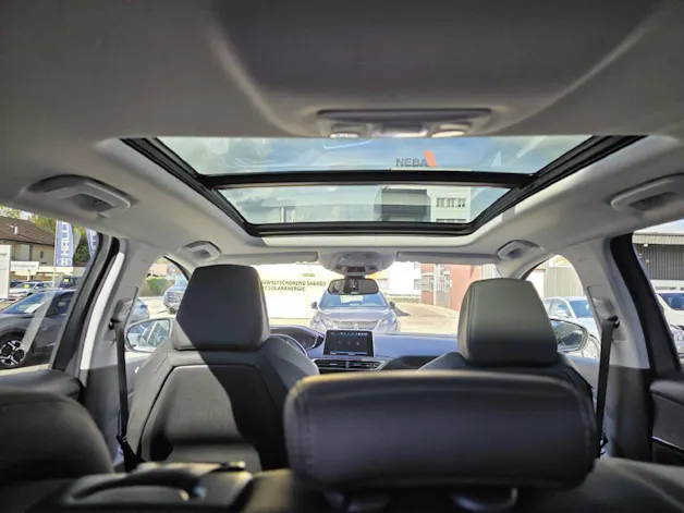 PEUGEOT 3008 1.6 THP Allure