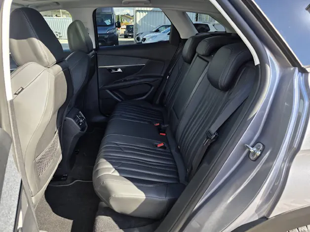 PEUGEOT 3008 1.6 THP Allure