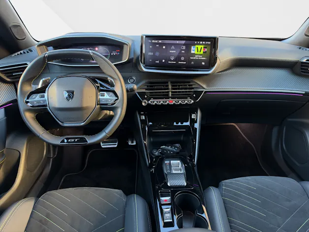 PEUGEOT 2008 1.2 GT Hybrid 145