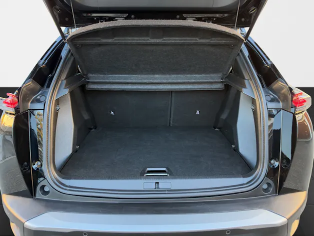 PEUGEOT 2008 1.2 GT Hybrid 145