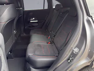 MERCEDES-BENZ GLA-Klasse H247 GLA 250 Swiss Star AMG Line 4matic