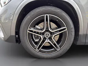 MERCEDES-BENZ GLA-Klasse H247 GLA 250 Swiss Star AMG Line 4matic