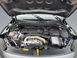 MERCEDES-BENZ GLA-Klasse H247 GLA 250 Swiss Star AMG Line 4matic