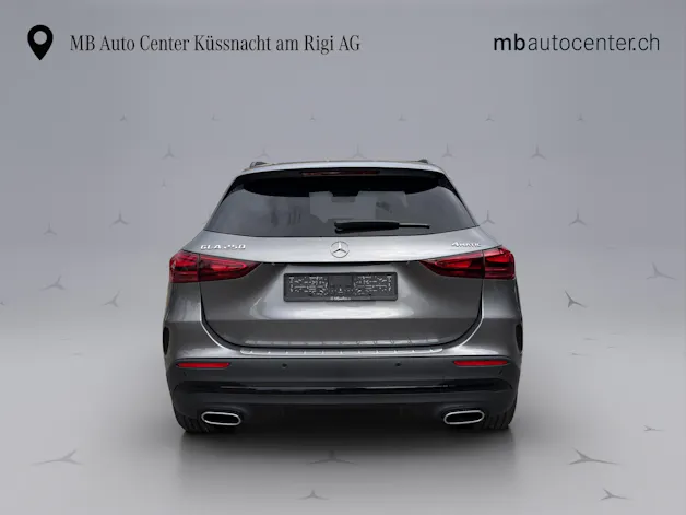 MERCEDES-BENZ GLA-Klasse H247 GLA 250 Swiss Star AMG Line 4matic