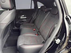 MERCEDES-BENZ GLA 250 Swiss Star AMG Line 4matic