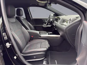 MERCEDES-BENZ GLA 250 Swiss Star AMG Line 4matic