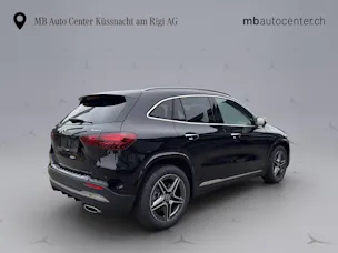MERCEDES-BENZ GLA 250 Swiss Star AMG Line 4matic