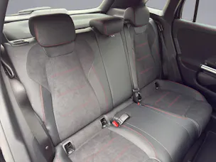 MERCEDES-BENZ GLA 250 Swiss Star AMG Line 4matic