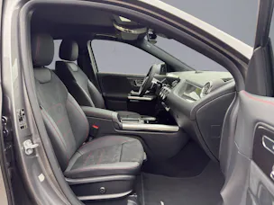 MERCEDES-BENZ GLA 250 Swiss Star AMG Line 4matic