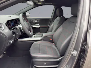 MERCEDES-BENZ GLA 250 Swiss Star AMG Line 4matic