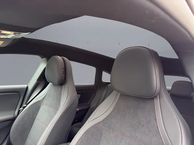 MERCEDES-BENZ CLA 220 Shooting Brake 4matic