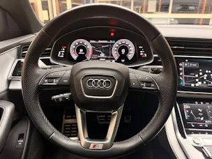 AUDI Q8 3.0 55 TFSI quattro T-Tronic