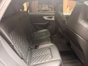 AUDI Q8 3.0 55 TFSI quattro T-Tronic