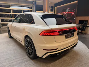 AUDI Q8 3.0 55 TFSI quattro T-Tronic