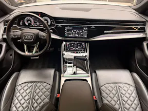 AUDI Q8 3.0 55 TFSI quattro T-Tronic